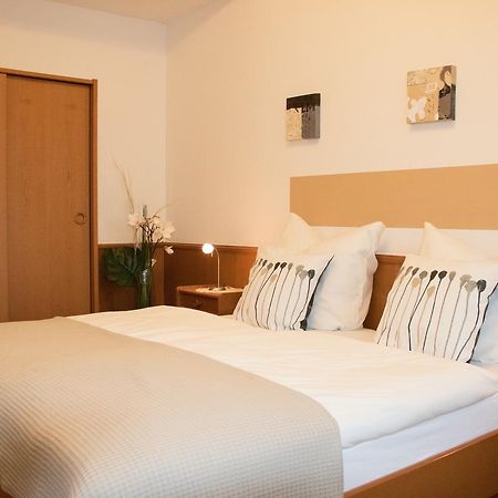 Stadthotel Russelsheim Екстер'єр фото