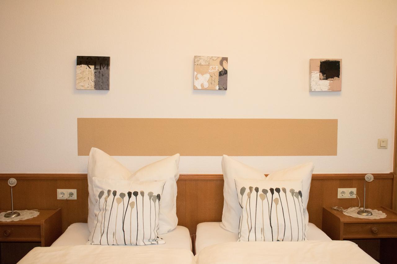 Stadthotel Russelsheim Екстер'єр фото