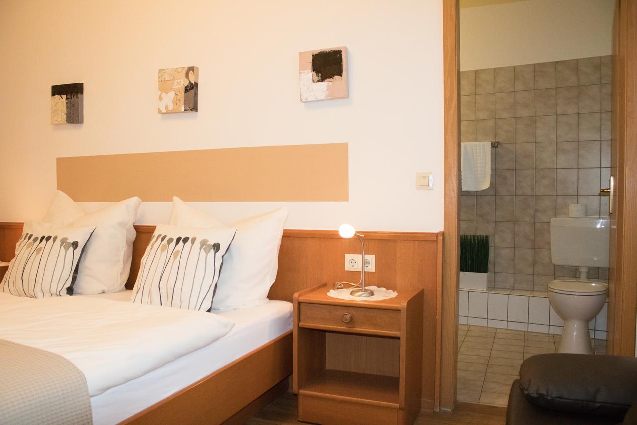 Stadthotel Russelsheim Екстер'єр фото