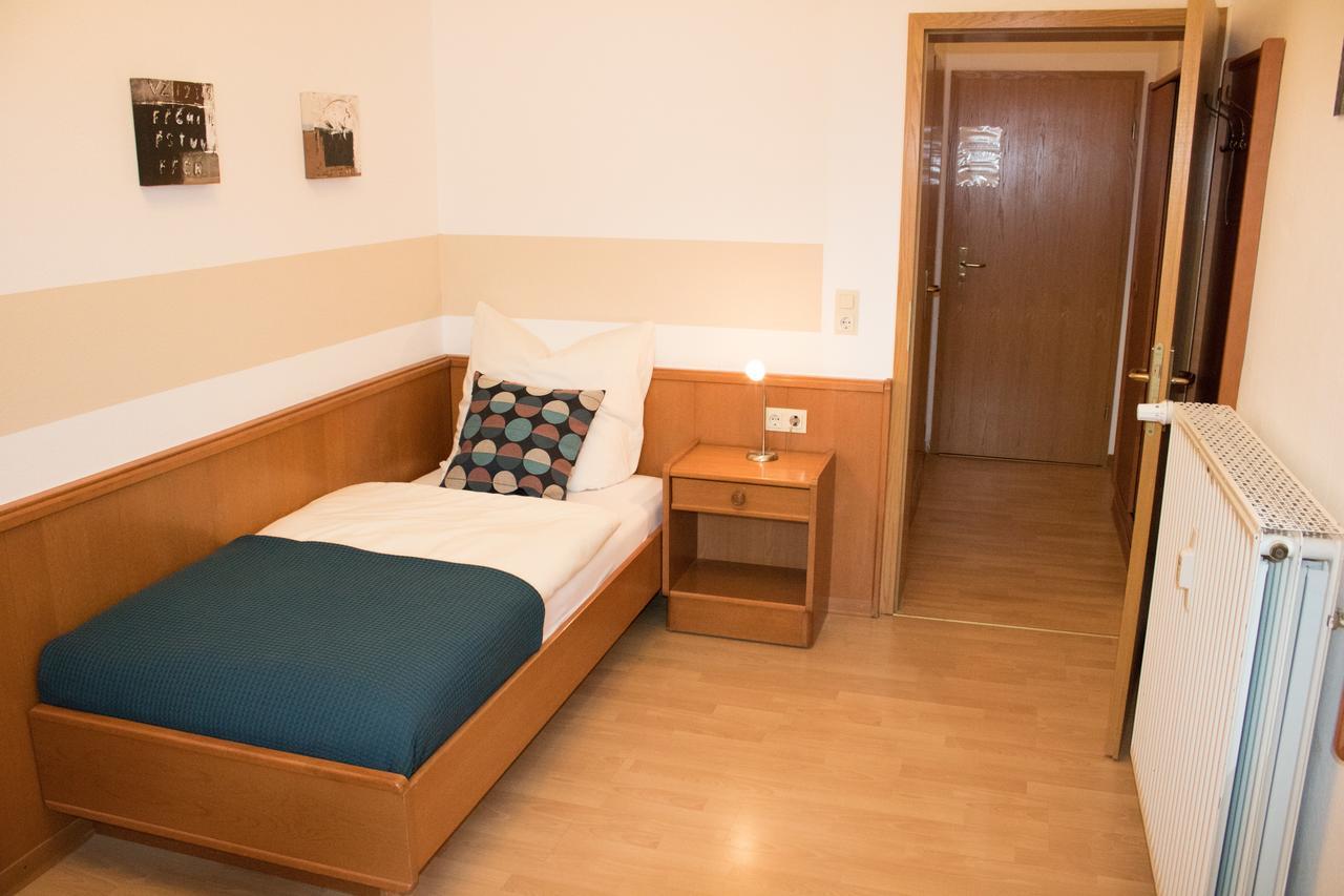 Stadthotel Russelsheim Екстер'єр фото